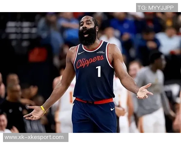 快船应尽早交易核心球员以降低损失把握哈登交易价值的最后机会