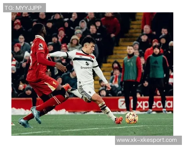 德天空报道维拉关注门兴门将尼科拉斯以应对大马丁可能离队风险